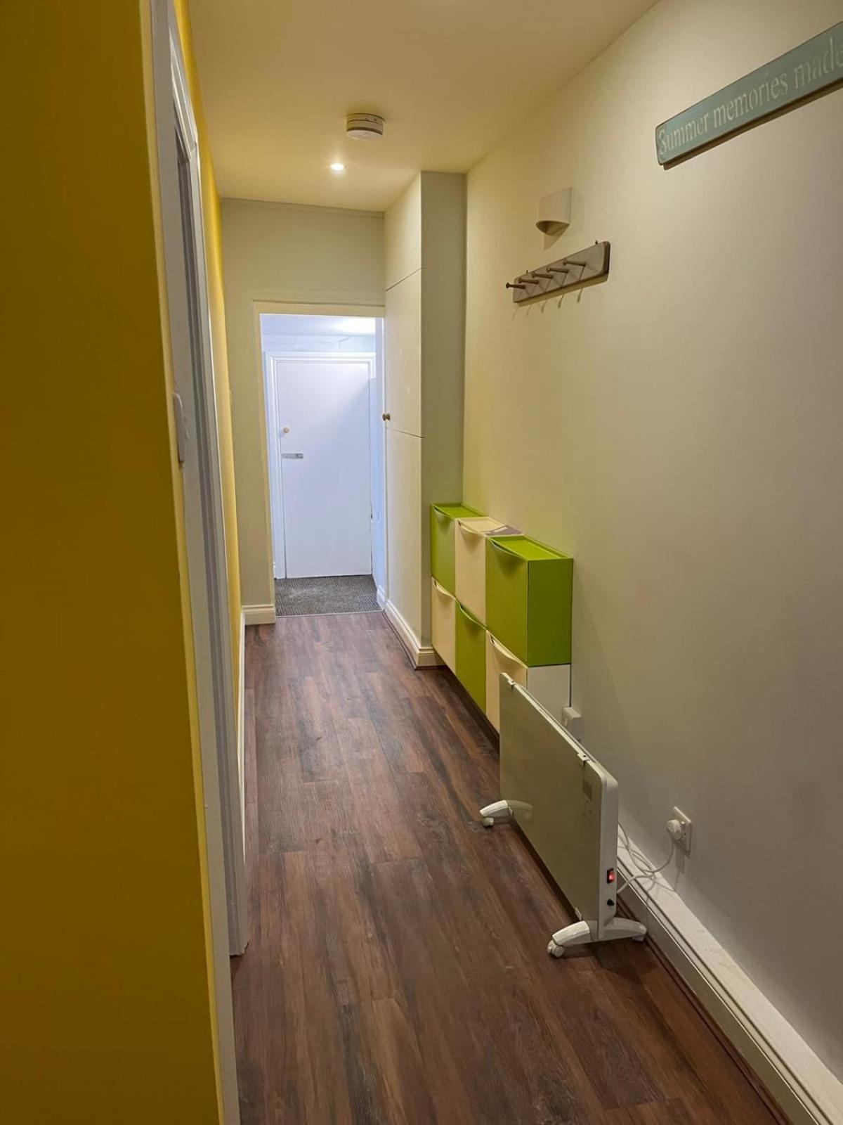 Seaside Hideaway - Free Onstreet Parking Villa Scarborough Exterior foto